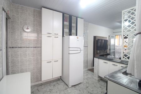 Casa à venda com 200m², 4 quartos e 4 vagasCasa 2/ cozinha