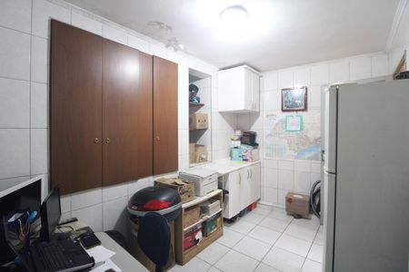Casa à venda com 200m², 4 quartos e 4 vagasEscritório
