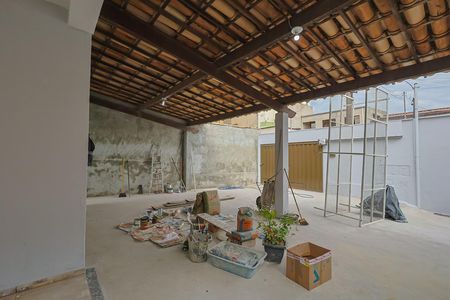 Casa para alugar com 2 quartos, 140m² em Nacional, Contagem