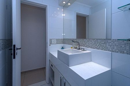 Apartamento para alugar com 80m², 3 quartos e 1 vaga Apartamento para alugar com 80m², 3 quartos e 1 vagabanheiro social_3