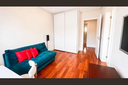 Apartamento à venda com 360m², 4 quartos e 6 vagas