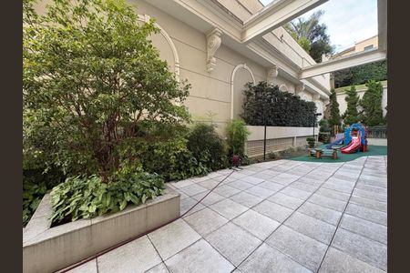 Apartamento à venda com 360m², 4 quartos e 6 vagasFoto 24