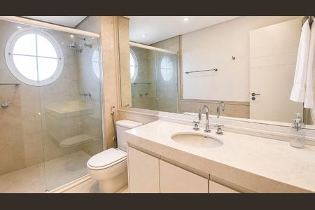 Apartamento à venda com 360m², 4 quartos e 6 vagas