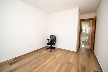 Casa à venda com 115m², 3 quartos e 2 vagas Casa à venda com 115m², 3 quartos e 2 vagasQuarto 1