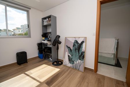 Casa à venda com 115m², 3 quartos e 2 vagas Casa à venda com 115m², 3 quartos e 2 vagasQuarto 2
