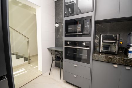 Casa à venda com 115m², 3 quartos e 2 vagas Casa à venda com 115m², 3 quartos e 2 vagasCozinha