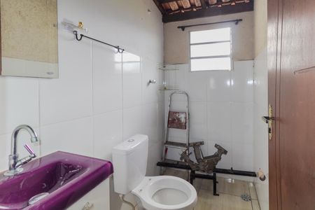 Casa para alugar com 120m², 3 quartos e 1 vaga Casa para alugar com 120m², 3 quartos e 1 vagaBanheiro de serviço