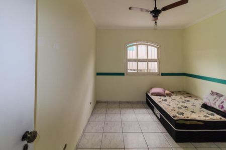 Casa para alugar com 120m², 3 quartos e 1 vaga Casa para alugar com 120m², 3 quartos e 1 vagaQuarto 2