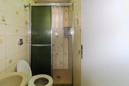 Casa para alugar com 120m², 3 quartos e 1 vaga Casa para alugar com 120m², 3 quartos e 1 vagaBanheiro 2