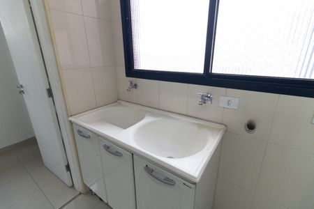 Apartamento à venda com 126m², 4 quartos e 3 vagasLavanderia