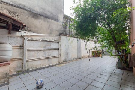 Casa para alugar com 180m², 4 quartos e 3 vagas Casa para alugar com 180m², 4 quartos e 3 vagasQuintal e Garagem
