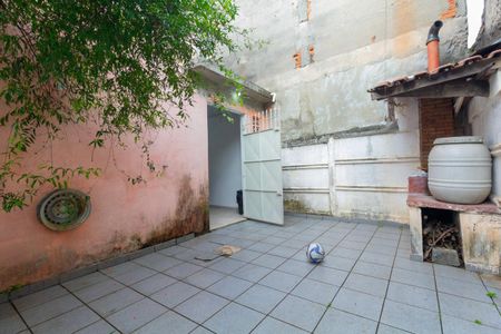 Casa para alugar com 180m², 4 quartos e 3 vagas Casa para alugar com 180m², 4 quartos e 3 vagasQuintal e Garagem