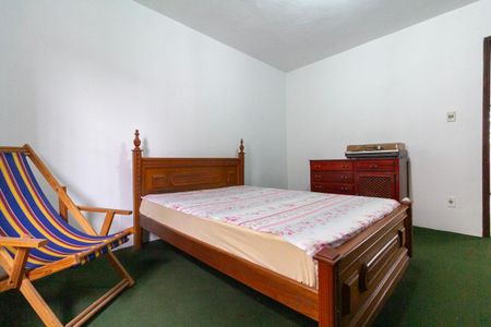 Casa para alugar com 180m², 4 quartos e 3 vagas Casa para alugar com 180m², 4 quartos e 3 vagasQuarto 4