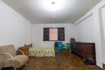 Casa para alugar com 180m², 4 quartos e 3 vagas Casa para alugar com 180m², 4 quartos e 3 vagasQuarto 2