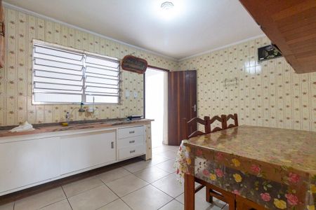Casa para alugar com 180m², 4 quartos e 3 vagas Casa para alugar com 180m², 4 quartos e 3 vagasCozinha