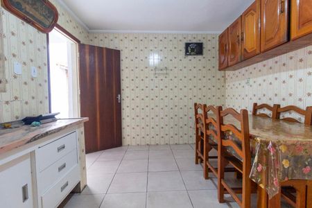 Casa para alugar com 180m², 4 quartos e 3 vagas Casa para alugar com 180m², 4 quartos e 3 vagasCozinha
