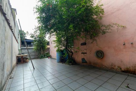 Casa para alugar com 180m², 4 quartos e 3 vagas Casa para alugar com 180m², 4 quartos e 3 vagasQuintal e Garagem