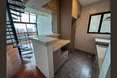 Cozinha de kitnet/studio para alugar com 2 quartos, 57m² em Cambuí, Campinas