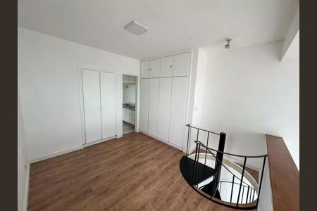 Quarto de kitnet/studio para alugar com 2 quartos, 57m² em Cambuí, Campinas