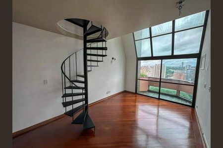 Sala de kitnet/studio para alugar com 2 quartos, 57m² em Cambuí, Campinas