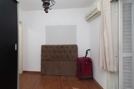 Apartamento à venda com 39m², 1 quarto e sem vaga Apartamento à venda com 39m², 1 quarto e sem vagaQuarto 1