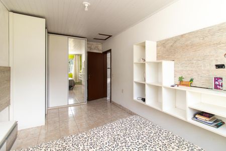 Quarto 1 de casa para alugar com 2 quartos, 330m² em Chapéu do Sol, Porto Alegre