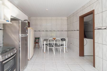 Casa para alugar com 330m², 2 quartos e 3 vagas Casa para alugar com 330m², 2 quartos e 3 vagasCozinha