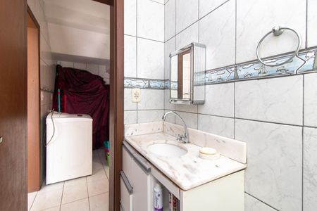 Casa para alugar com 330m², 2 quartos e 3 vagas Casa para alugar com 330m², 2 quartos e 3 vagasBanheiro 1