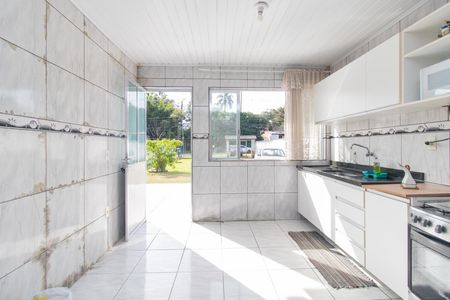 Casa para alugar com 330m², 2 quartos e 3 vagas Casa para alugar com 330m², 2 quartos e 3 vagasCozinha