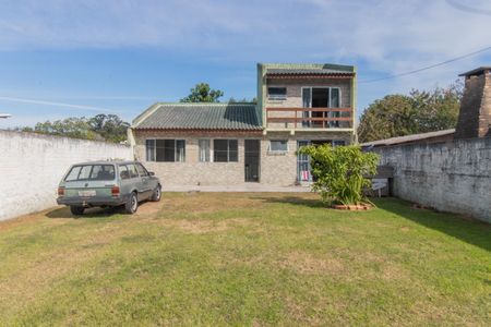 Casa para alugar com 330m², 2 quartos e 3 vagas Casa para alugar com 330m², 2 quartos e 3 vagasFachada