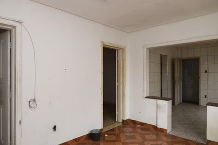 Sala de casa para alugar com 2 quartos, 200m² em Itaquera, São Paulo
