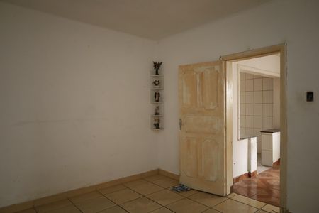 Quarto 2 de casa para alugar com 2 quartos, 200m² em Itaquera, São Paulo