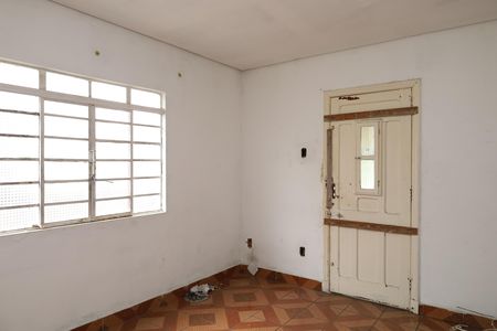 Sala de casa para alugar com 2 quartos, 200m² em Itaquera, São Paulo