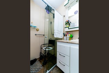Apartamento à venda com 160m², 4 quartos e 2 vagasBanheiro da Suíte