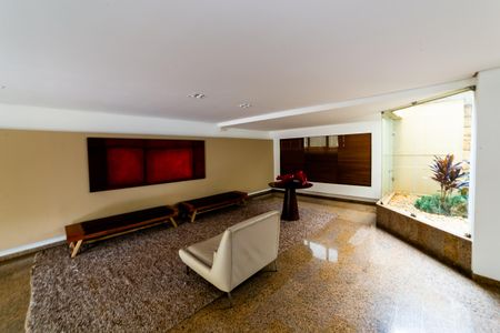 Apartamento à venda com 160m², 4 quartos e 2 vagasHall de entrada