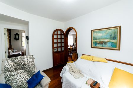 Apartamento à venda com 160m², 4 quartos e 2 vagasSala de TV