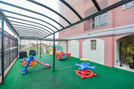 Apartamento para alugar com 45m², 2 quartos e 1 vaga Apartamento para alugar com 45m², 2 quartos e 1 vagaÁrea comum - Playground