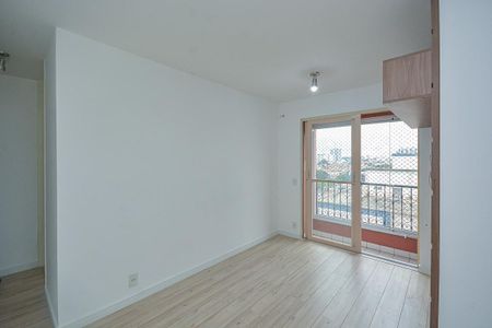 Sala de apartamento para alugar com 2 quartos, 45m² em Vila Isa, São Paulo
