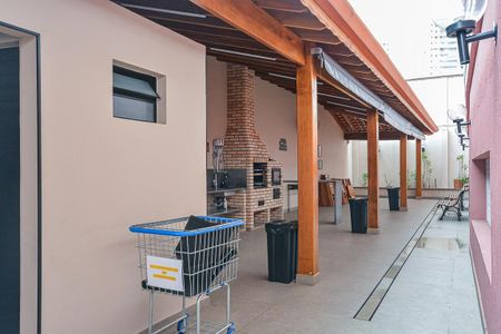 Apartamento para alugar com 45m², 2 quartos e 1 vaga Apartamento para alugar com 45m², 2 quartos e 1 vagaÁrea comum - Churrasqueira