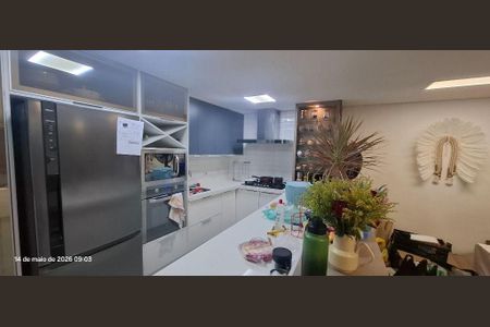 Casa à venda com 160m², 3 quartos e 3 vagas