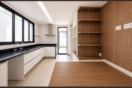 Casa à venda com 3 quartos, 308m² em Alphaville Dom Pedro 2, Campinas