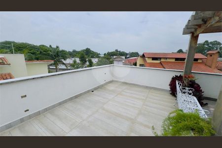 Casa à venda com 473m², 4 quartos e 4 vagas
