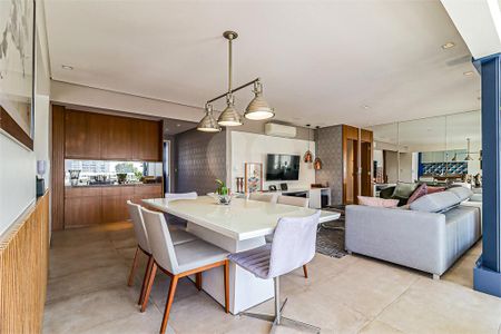 Apartamento à venda com 148m², 3 quartos e 3 vagas
