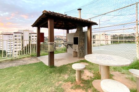 Apartamento à venda com 52m², 2 quartos e 1 vaga Apartamento à venda com 52m², 2 quartos e 1 vagaÁrea comum