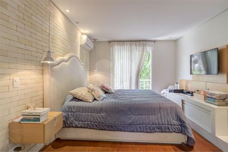 Casa à venda com 5 quartos, 436m² em Jardim Cordeiro, São Paulo
