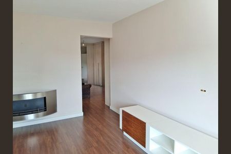 Apartamento à venda com 3 quartos, 191m² em Vila Suzana, São Paulo