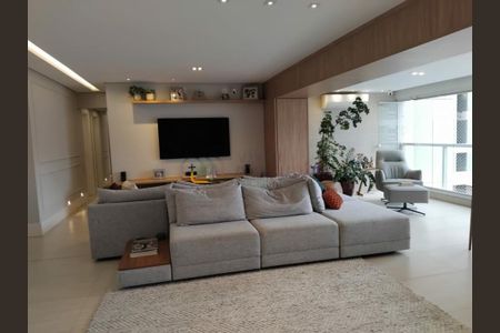 Apartamento à venda com 183m², 3 quartos e 3 vagas