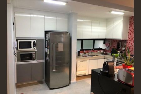 Apartamento à venda com 135m², 3 quartos e 3 vagas