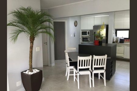 Apartamento à venda com 135m², 3 quartos e 3 vagas