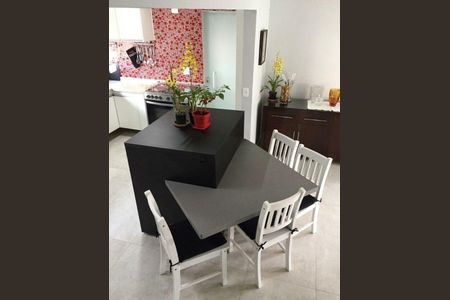 Apartamento à venda com 135m², 3 quartos e 3 vagas